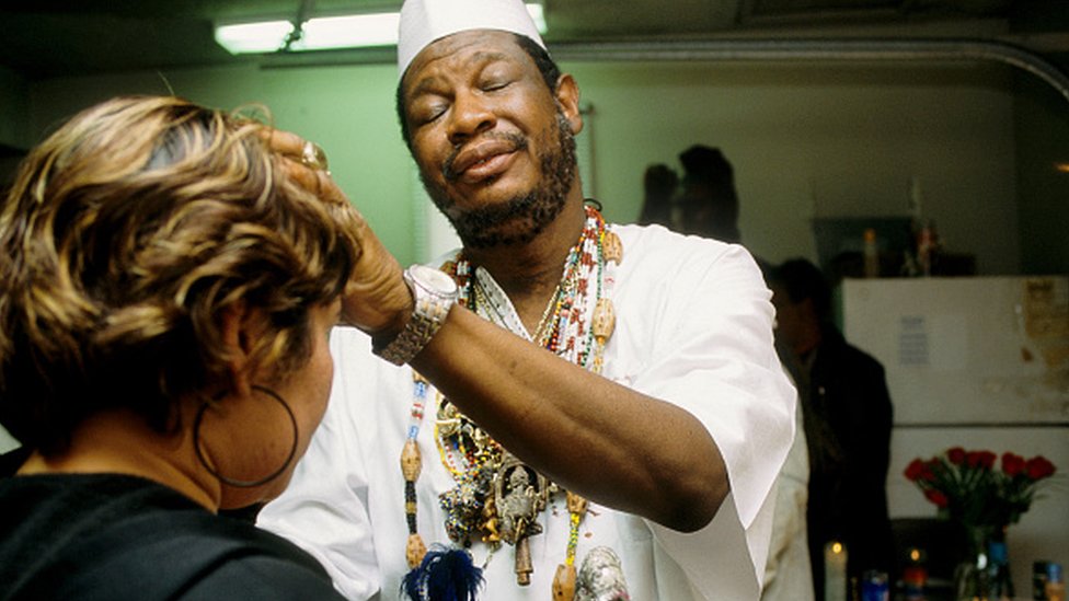 vaudou sorcier africain